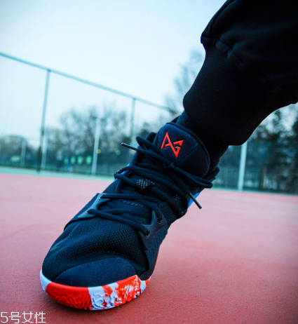 nike pg2上腳實(shí)戰(zhàn)測評 耐克泡椒二代讓你驚艷