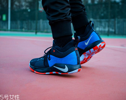 nike pg2上腳實(shí)戰(zhàn)測評 耐克泡椒二代讓你驚艷
