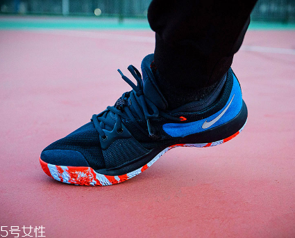 nike pg2上腳實(shí)戰(zhàn)測評 耐克泡椒二代讓你驚艷
