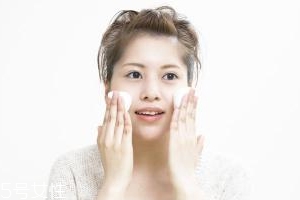 用毛巾洗臉可以嗎？油皮和中性皮可以