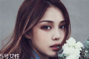 2018秋冬酒紅色眼妝怎么畫？神秘又有女人味的妝容