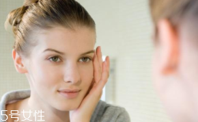 素顏霜美白原理是什么？添加色料二氧化鈦