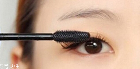 淑女妝怎么畫清新自然？教你化一個(gè)撩倒男神的妝