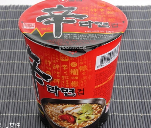 辛拉面多少錢一包？辛拉面價格有點(diǎn)偏貴