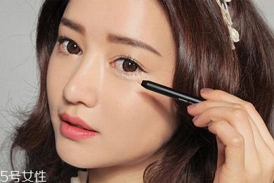 眼線液筆不出水怎么辦？畫眼線的常見誤區(qū)