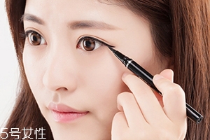 眼線液筆可以畫(huà)內(nèi)眼線嗎？