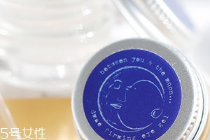 眼部凝膠什么時(shí)候用？更加推薦晚上用
