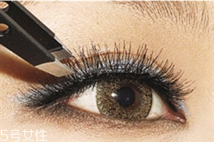 什么是種睫毛？讓你每日多睡三十分鐘