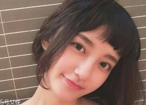 種睫毛會(huì)傷害自己原生睫毛嗎？種的睫毛教你在家卸掉
