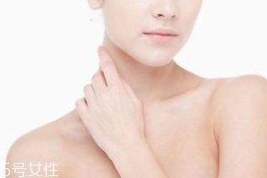 頸紋霜怎么選擇？視黃醇等成分有作用