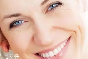 法令紋什么原因？托腮是一大誘因