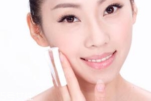 化妝棉可以用作粉撲嗎？要掌握正確方法