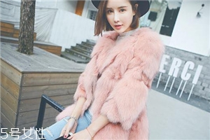 皮草長(zhǎng)款好還是短款好？根據(jù)身材來選擇