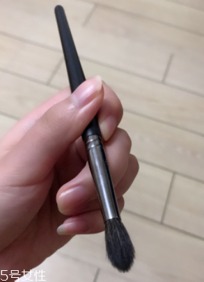 鼻影刷怎么用？鼻影的正確畫法