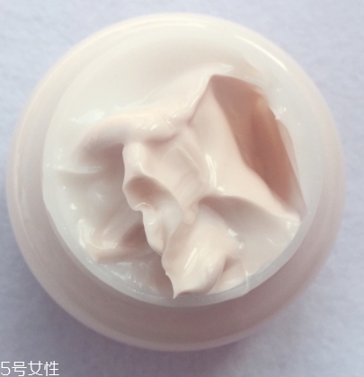 悅詩風(fēng)吟素顏霜怎么樣？悅詩風(fēng)吟小心機(jī)面霜評測