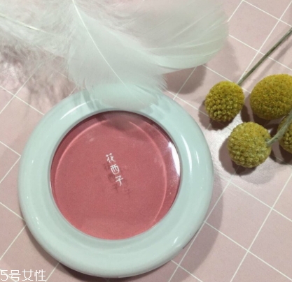 花西子是什么牌子？國(guó)貨新星品牌