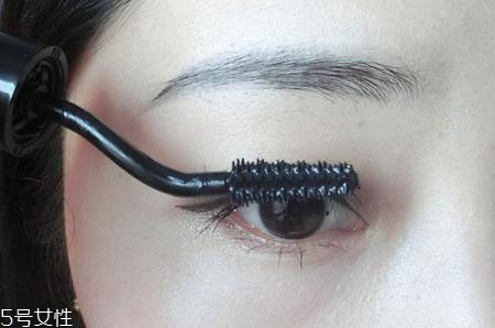 睫毛膏怎么刷好看？給你帶來深邃雙眸
