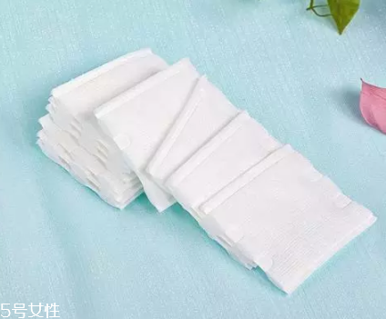 壓邊化妝棉有什么區(qū)別？不易變形