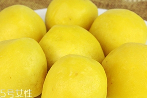 粘豆包蒸多長(zhǎng)時(shí)間能熟？用冷水還是熱水蒸