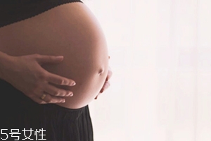潤唇膏孕婦能用嗎？建議使用孕婦專用唇膏