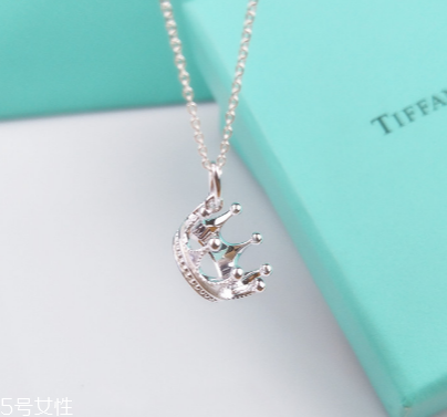項(xiàng)鏈纏在一起怎么辦？教你輕松解開項(xiàng)鏈打結(jié)