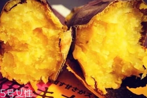 微波爐烤紅薯用光波還是微波 微波爐烤紅薯注意事項