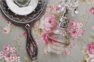 女士香水什么味道好？這6款香水親切又高級(jí)
