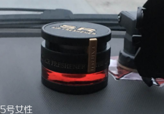 女士香水什么味道好？這6款香水親切又高級(jí)