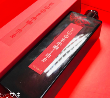 皮膚不吸收護膚品怎么回事？光用乳液面霜遠遠不夠