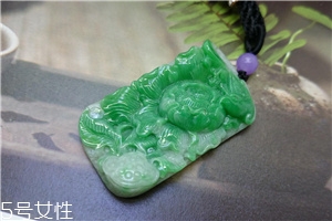 翡翠a貨是什么意思？千萬別誤解了