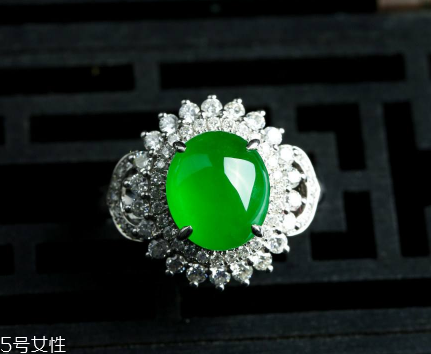 翡翠冰種和糯種哪個好？原來有這么大的區(qū)別