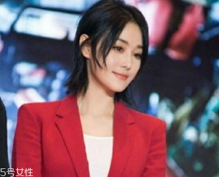 內(nèi)扣短發(fā)適合什么臉型？臉小是關鍵