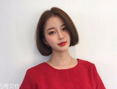 圓臉妹子適合什么發(fā)型？短發(fā)更能突顯氣質(zhì)