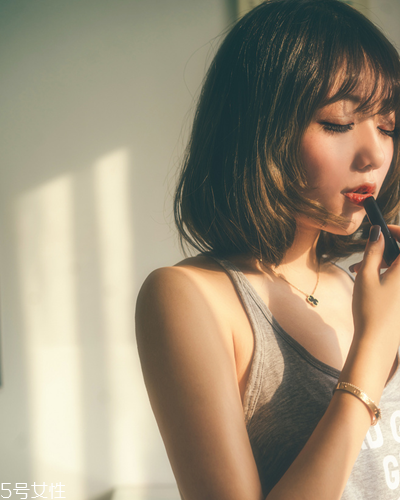 圓臉有劉海好還是沒有劉海好？頭發(fā)少又細(xì)不適合短發(fā)