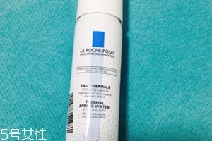 噴霧凍了還能用嗎？驚呆保濕噴霧凍成冰