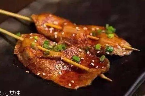微波爐烤牛肉幾分鐘 十分鐘之內即可