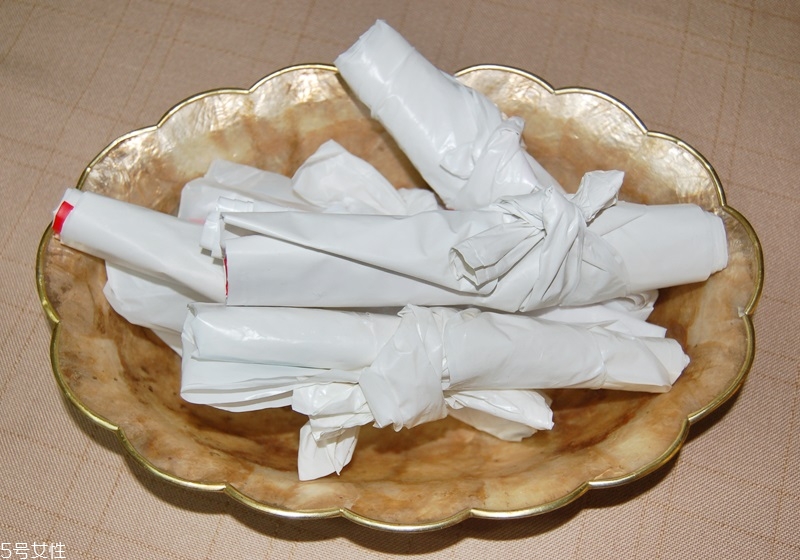 塑料袋收納妙招圖解 4個收納小技巧