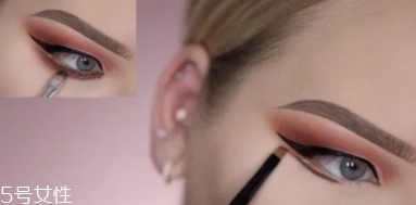 huda beauty沙漠盤怎么畫？油管大神一步步示范