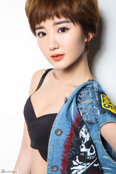 外翹短發(fā)適合什么臉型？再燙內扣你就out了