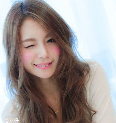 鵝蛋臉扎什么馬尾好看？肉肉臉適合這些發(fā)型