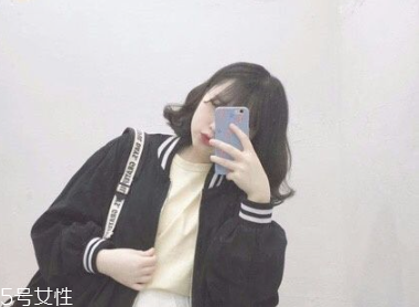短發(fā)卷發(fā)怎么弄好看？裴秀智發(fā)型同款get