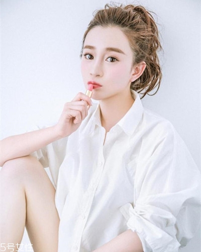 鵝蛋臉扎什么馬尾好看？肉肉臉適合這些發(fā)型