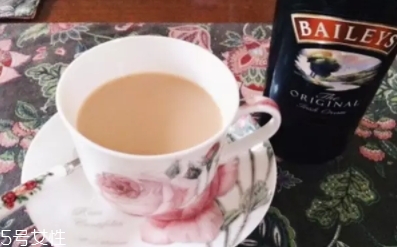 baileys是什么酒？大名鼎鼎的百利甜酒