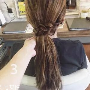 女生冬天長(zhǎng)發(fā)怎么編好看？長(zhǎng)發(fā)妹紙才懂得的痛