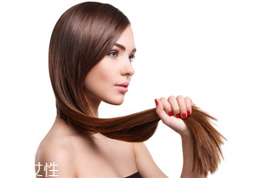 頭發(fā)靜電多是怎么回事？頭發(fā)容易油不是濕氣重