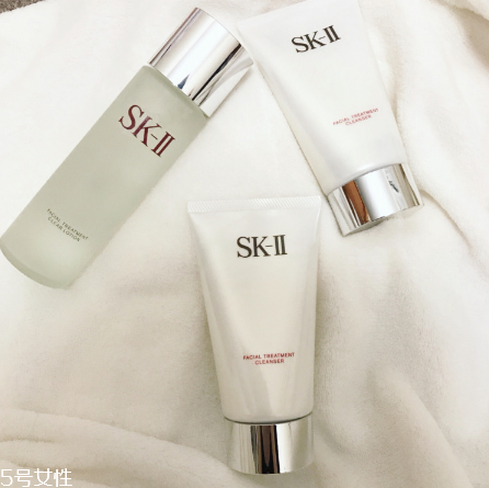 sk2洗面奶好用嗎？skii凈肌潔面乳