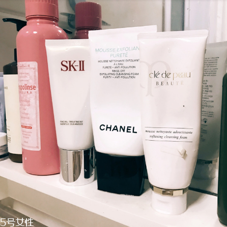 sk2洗面奶和cpb洗面奶哪個好用？無限回購的洗面奶