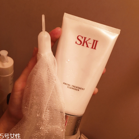 sk2洗面奶正確使用方法 用對方法你就會(huì)愛上它