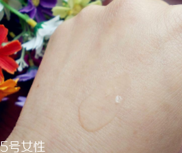 ipsa流金水什么味道？爛荔枝的味道