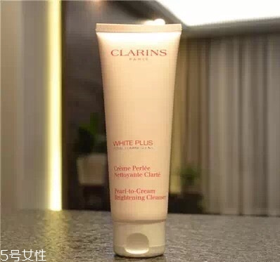 百雀羚護膚品孕婦服能用嗎？這些牌子孕婦可以放心使用